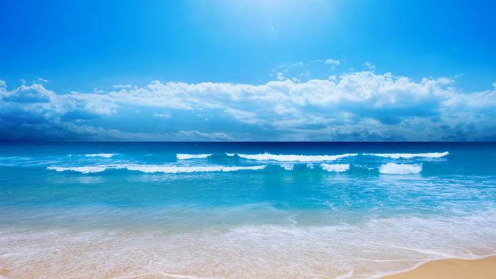 Cool Blue Sea Shore Scene And Waves