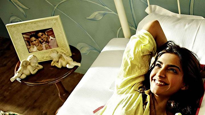 Sonam Kappor Laughing On Bed