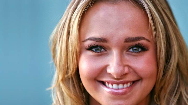 Hayden Panettiere White Teeth Camera Closeup