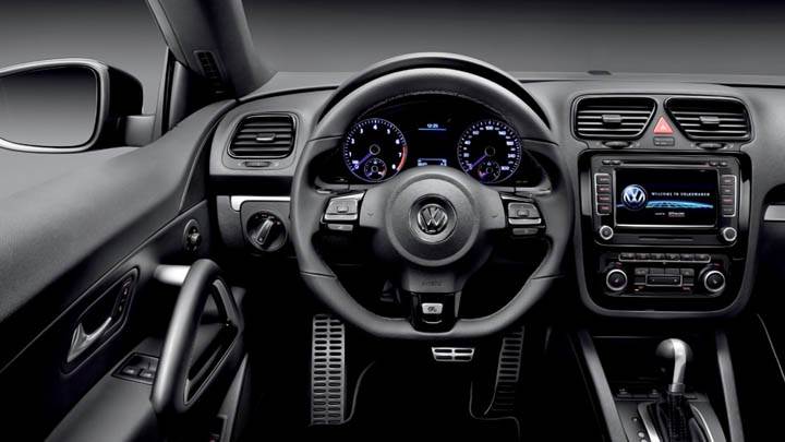 Volkswagen Scirocco R Interior Front Stearing Wheel