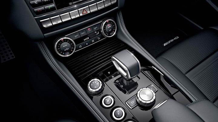 2012 Mercedes-Benz CLS63 AMG Gear Panel