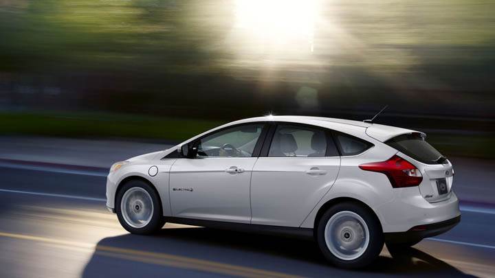 Ford Focus EV On Highway