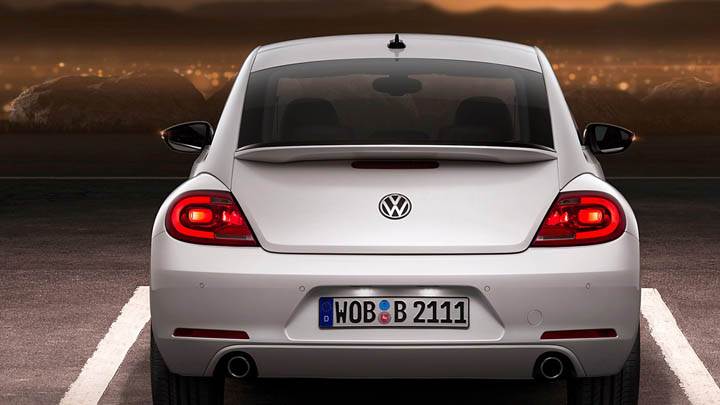 2012 Volkswagen Beetle Back Pose