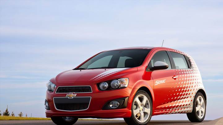 Chevrolet Sonic Z-Spec in Red Color Front