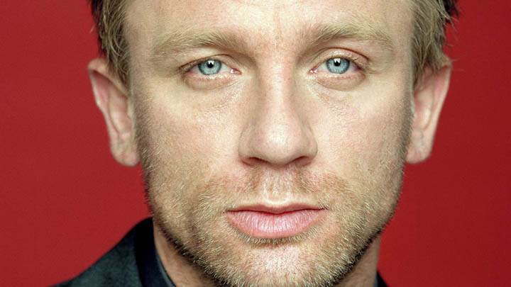 Daniel Craig – Face Closeup