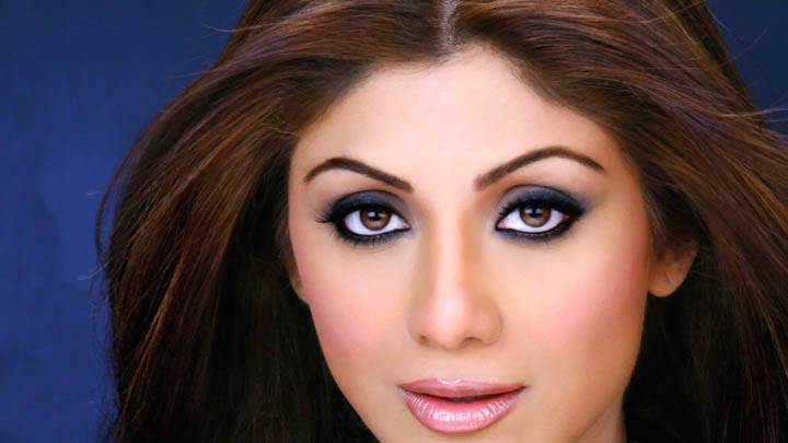 Shilpa Shetty Pink Lips Face Closeup