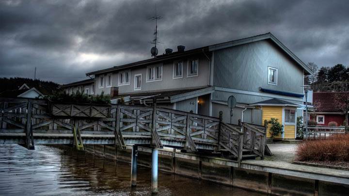 A Nice House Near Small Bridge