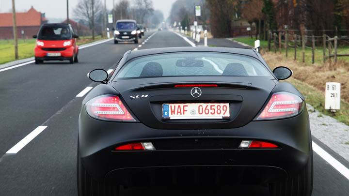 Edo Competition Slr Black Arrow Parked