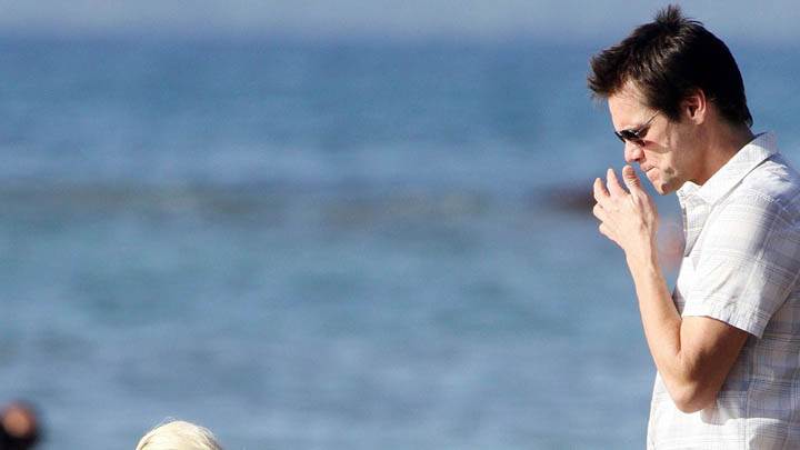 Jim Carrey – Standing Near Beach