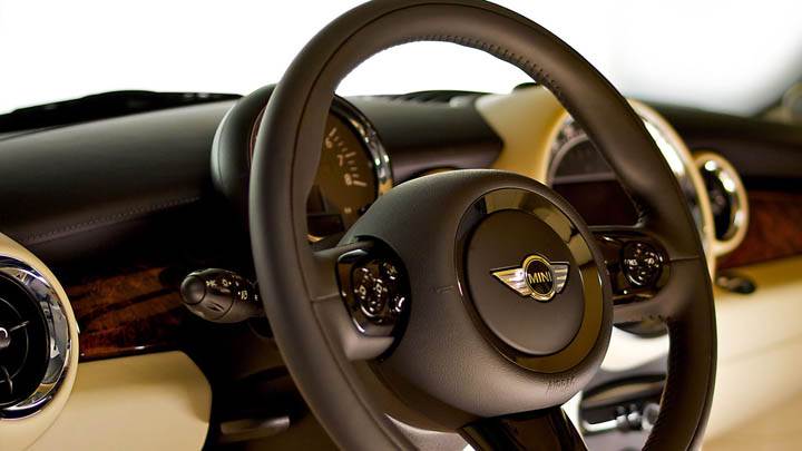 Mini Goodwood Steering