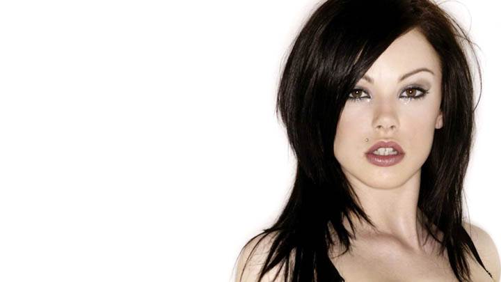 Vikki Blows Face Closeups
