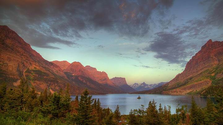 Wild Goose Island on Saint Mary Lake at Sunrise