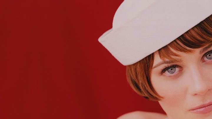 Zooey Deschanel Wearing White Hat Face Closeup