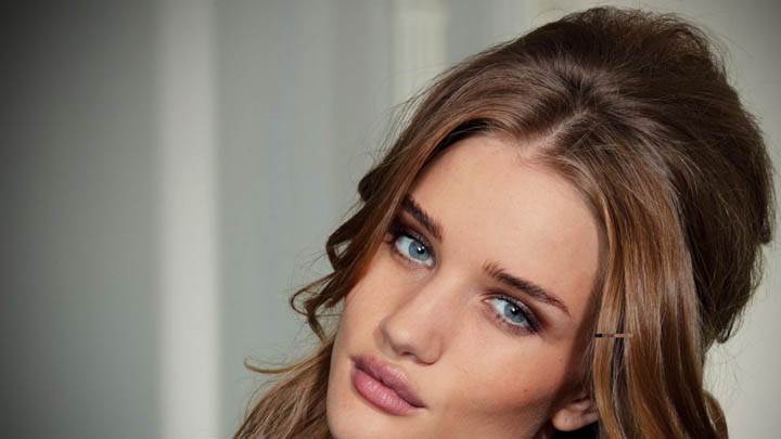 Rosie-Huntington-Whiteley Blue Eyes N Pink Lips Face Closeups