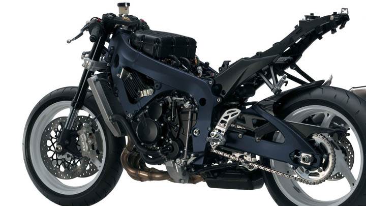 Suzuki GSX R750 – Black Color
