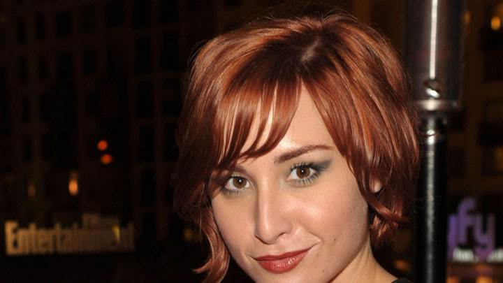 Allison Scagliotti Smiling & Brown Hairs