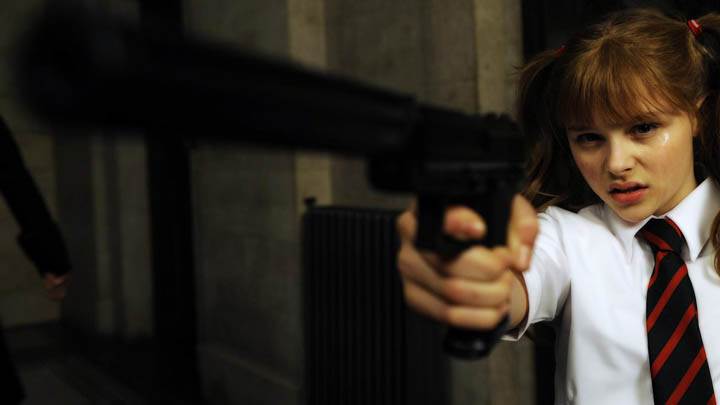 Chloe Moretz Holding A Gun In Kick-Ass