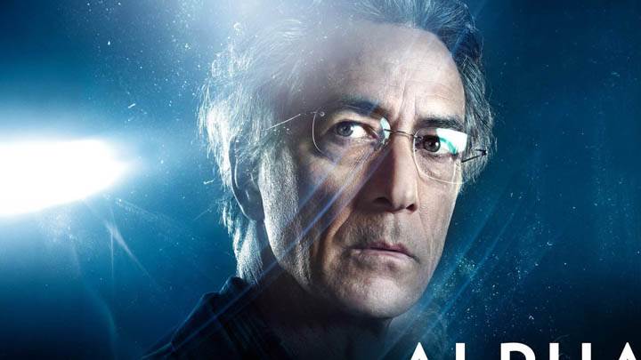 David Strathairn Face Closeup In Alphas