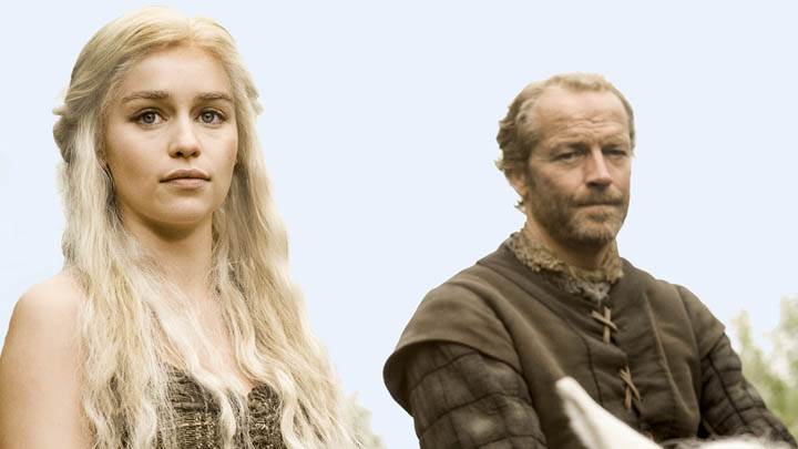 Game Of Thrones – Emilia Clarke Looking Front Cute Face Photoshoot