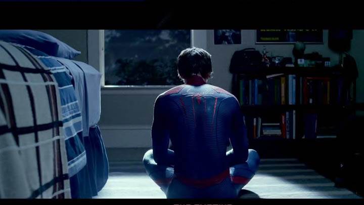 The Amazing Spider-Man – Spiderman Sitting Back Pose