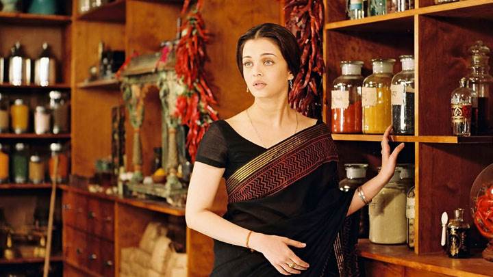 Aishwarya Rai In Black Sarree