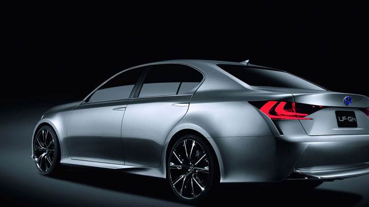Lexus LF GH Hybrid Concept Side Back Pose