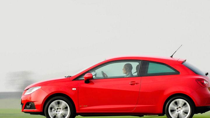 Red Color SEAT Ibiza SC SE Copa Side View