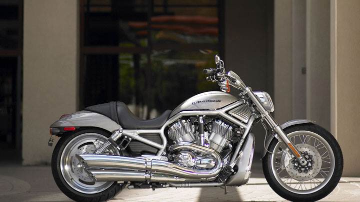 2006 Harley-Davidson VRSCA V Rod in Silver Color