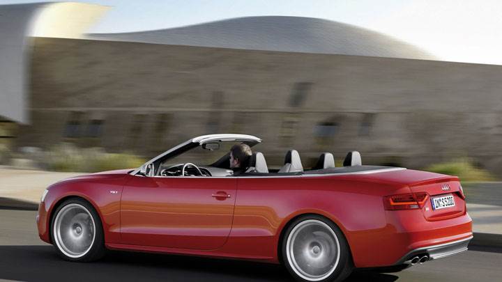2012 Audi S5 Cabriolet Running on Highway