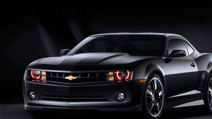 Chevrolet Camaro In Black Color