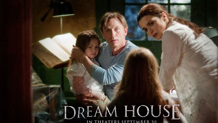 Dream House – Rachel Weisz And Daniel Craig With Two Girls