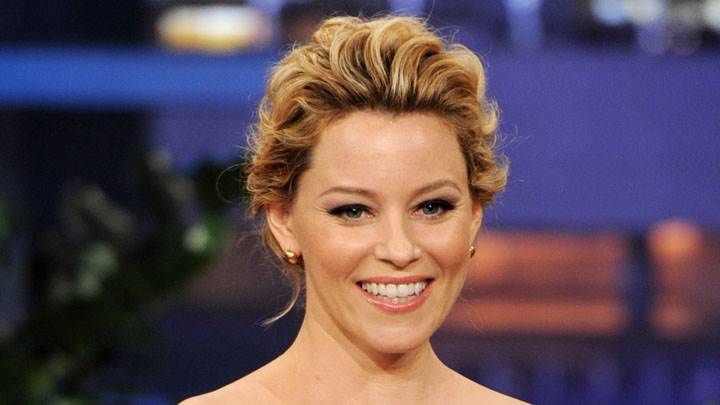 Elizabeth Banks Smiling Wet Lips Cute Face Closeup