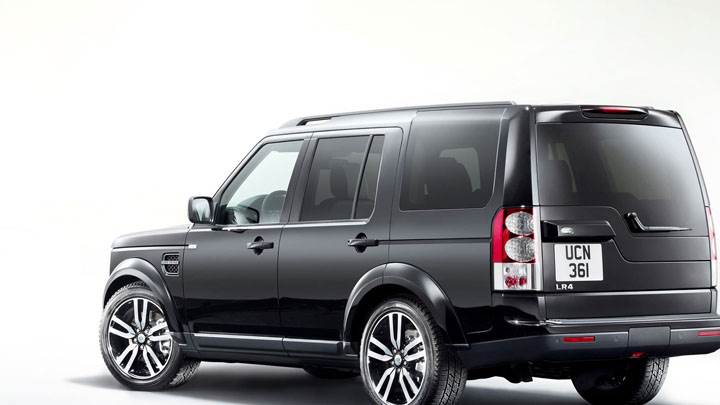 Land Rover Discovery in Black Side Back Pose