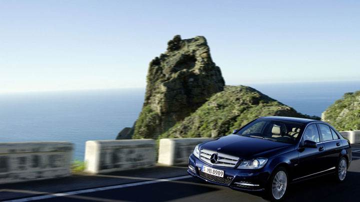 Mercedes-Benz C-Class C250 Standing on Road