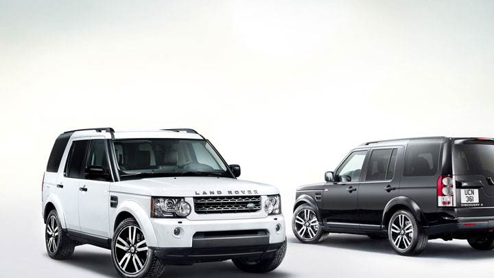 White And Black Land Rover Discovery in Side Front And Back Pose